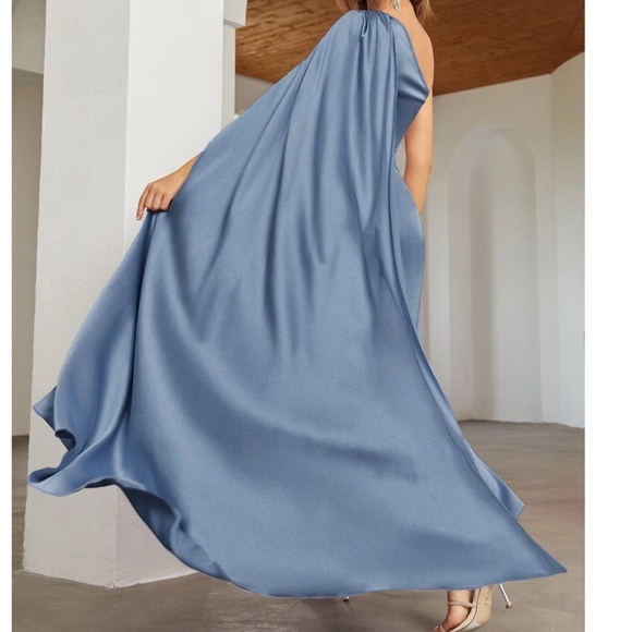 Luxe Navy Blue Satin One Shoulder Ruched Split Hem Formal Party Wedding Dress - Picture 10 of 13